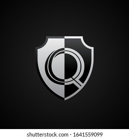 Initial letter Q in the shield, Letter Q Shield Icon