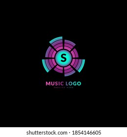 Initial letter S. Music wave logotype. Elegant music sound logo fit for business and music event. Vector logo design.