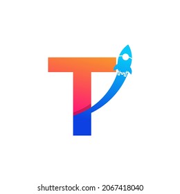 Letra inicial T con símbolo de icono del logotipo del cohete. Ideal para empresas, viajes, start-ups y Logísticos