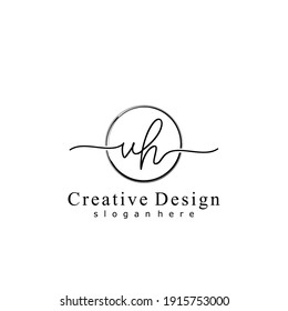 Letra inicial del logotipo de caligrafía VH manuscrito. Alfabeto escrito a mano en la plantilla de logotipo. Letras y alfabeto para el diseño de su logotipo.