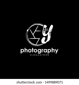 Initial letter Y linked inside signature minimalist luxurious photography.