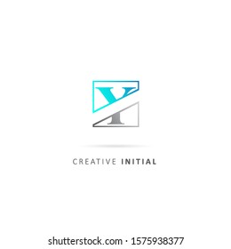 letra inicial y logotipo con elemento cuadrado, diseño de la plantilla de color de gradación vectorial
