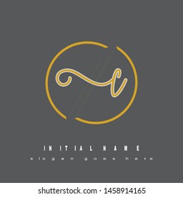 Initial logo gold circle alphabet C