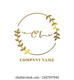 firma de escritura a mano del vector del logotipo OR de marca elegante