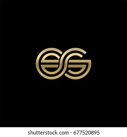 Initial lowercase letter es, linked outline rounded logo, elegant golden color on black background