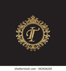 IT initial luxury ornament monogram logo