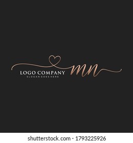 Monograma de belleza inicial MN y diseño elegante de logotipo, logotipo de escritura a mano de firma inicial, boda, moda, floral y botánica con plantilla creativa.