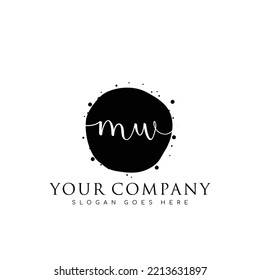 Monograma inicial de belleza MW y diseño elegante de logotipo, logotipo de escritura a mano de firma inicial, boda, moda, floral y botánica con plantilla creativa.