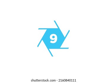 Concepto inicial de lente de cámara con logotipo fotográfico número 9. Logotipo de captura con logotipo combinado de 9 letras