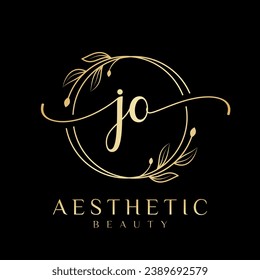 Logo Inicial O Estético De Belleza