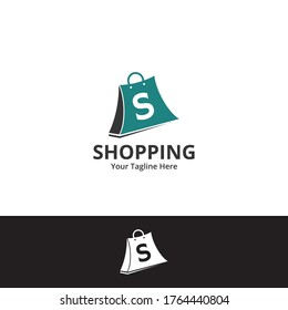 Plantilla de diseños iniciales del logotipo de S Shop. Ilustración vectorial gráfico de la letra S y concepto de diseño del logotipo combinado de bolsas de compra. Perfecto para Ecommerce, venta, descuento o elemento web de tienda. Emblema de la empresa