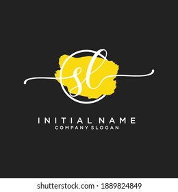 Monograma de belleza SL inicial y diseño elegante de logotipo, logotipo de escritura a mano de firma inicial, boda, moda, floral y botánica con plantilla creativa.