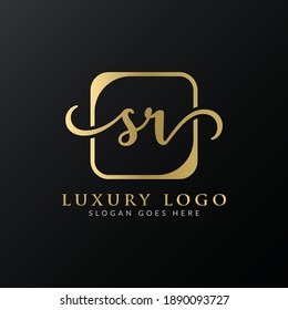 Initial SR-Buchstaben Logo Design Vektorvorlage. Abstrakter Luxusbrief SR Logo Design