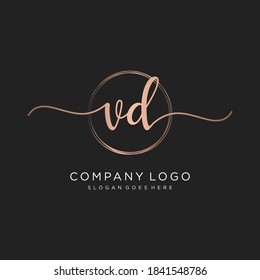Monograma inicial de belleza VD y diseño elegante de logotipo, logotipo de escritura a mano de firma inicial, boda, moda, floral y botánica con plantilla creativa.