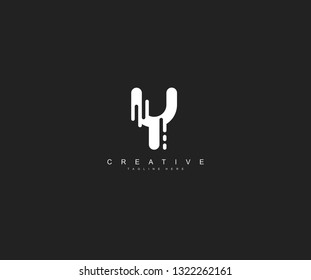 Initial Y Letter Dynamic Vibrant Speed Shape Monogram Logo