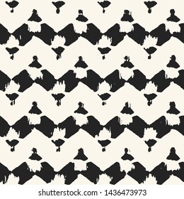 Ink Drawn Dotted Zigzag Graphic Motif. Seamless Pattern.