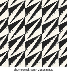 Ink Drawn Mottled Zigzag Pattern