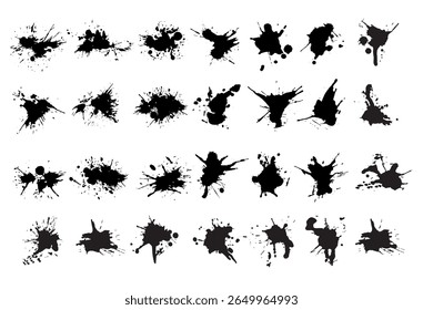 A tinta cai e espirra. Manchas de borrão, respingos de gotejamento de tinta líquida e borrifo de tinta. Conjunto de vetores de ponto abstrato grunge sujo artístico. Ilustração monocromática gotejamento splash, borrão de tinta bagunçado