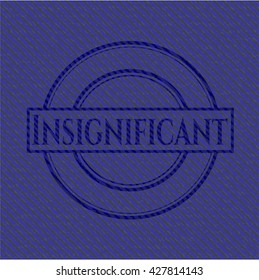 Insignificante con textura de denim