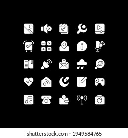 Iconos de glifos blancos de interfaz establecidos para el modo oscuro. Aplicación para smartphones y tablets. Menú Preferencias. botón UI. Símbolos de silueta sobre fondo negro. Conjunto de ilustraciones aisladas de vectores