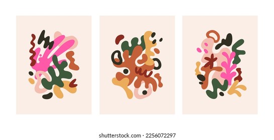 Innenplakate, Tapeten-Designs. Moderne Karten mit fließenden organischen Formen, zufällige kreative Elemente. Zeitgenössische trendige vertikale Kunstwerke, Postkarten. Farbige flache grafische Vektorgrafiken