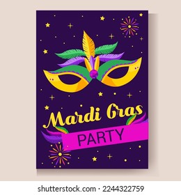 Tarjeta de invitación a la fiesta de carnaval mardi gras. Máscara tradicional con plumas, maracas, fuegos artificiales, hojas tropicales para el carnaval, Mardi Gras, festival, mascarada, desfile