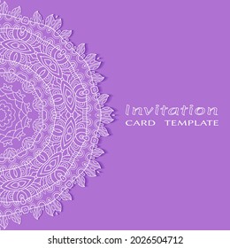 Plantilla de invitación o tarjeta con borde de marco е lacado, patrón de línea de doodle, elemento mandala. Fondo decorativo de obras de arte de fibra para bodas, tarjeta de saludo de San Valentín, invitación de cumpleaños