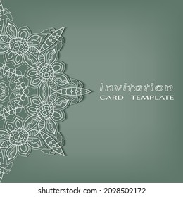 Plantilla de invitación o tarjeta con borde de marco е lacado, patrón de línea de doodle, elemento mandala. Fondo decorativo de arte de fibra de trabajo abierto para boda, tarjeta de saludo de San Valentín, invitación de cumpleaños