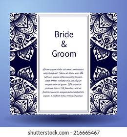 Invitation cards with floral elements