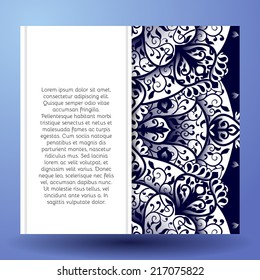 Invitation cards with floral elements