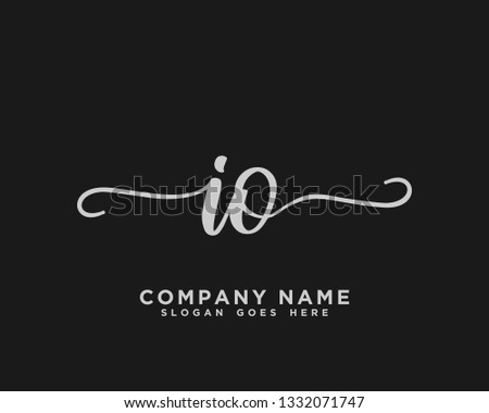 IO Initial Handwriting Logo Vector