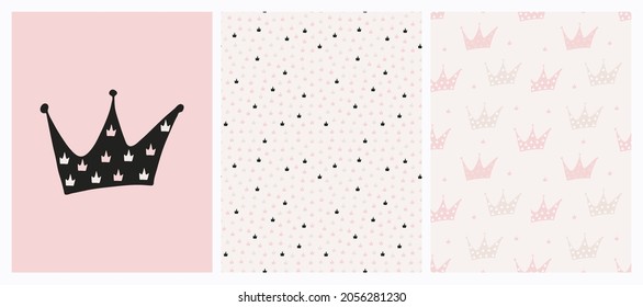 Irregular Crown Seamless Pattern. Pale Pink and Beige Doodle Print, Hand Drawn Sketchy Crowns Fabric, Delicate King Wrapping, Princess Tile