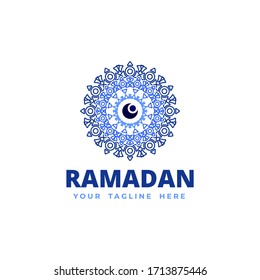 Plantilla con el logotipo Islamic Blue Ramadan Mandala para eventos islámicos, ramadán, fiesta ifthar y muchos más.