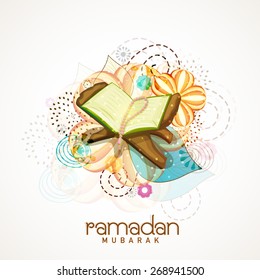 Mes sagrado islámico de oraciones, concepto de celebraciones de Ramadán Kareem con libro religioso islámico abierto Quran Shareef sobre colorido decorado con flores.