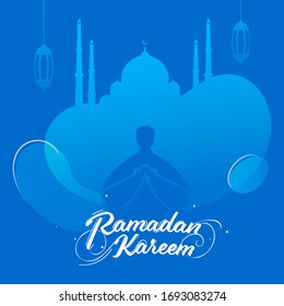 Mês Sagrado Islâmico do Ramadã Conceito com Muçulmano Homem Silhueta Oferecendo Namaz, Lanternas penduradas, Mesquita no Fundo Azul.