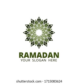 Plantilla de logotipo islámico de Mandala Ramadán en color verde para el evento ramadán, fiesta ifthar, evento islámico y muchos más