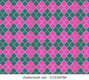 Islamic Mosque Vector Seamless Pattern. Argyle rhombus muslim fabric background. Traditional ramadan pattern with gold grid. Stylish islamic argyle seamless design of lantern lattice shape tiles.