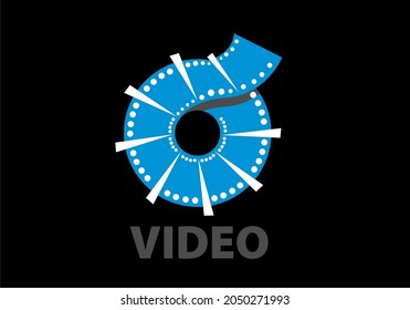 
plantilla de vector de logotipo de cine abstracto aislado sobre fondo blanco