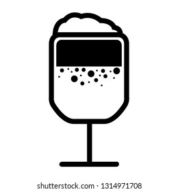 Isolated cocktail glass icon. Vector illustration design