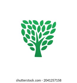 Logo del vector ecológico verde aislado. Icono de ecología de un árbol con un follaje en forma de escudo como símbolo de protección de la naturaleza. Emblema de protección ambiental con un árbol y hojas sobre fondo blanco.