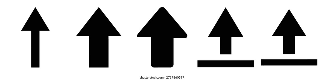 Isolierter Upload-Pfeil auf weißem Hintergrund.
