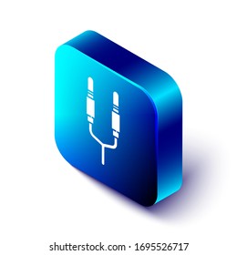 Isometric Audio jack icono aislado en fondo blanco. Cable de audio para equipos de sonido de conexión. Cable de enchufe. Instrumento musical. Botón cuadrado azul. Ilustración vectorial