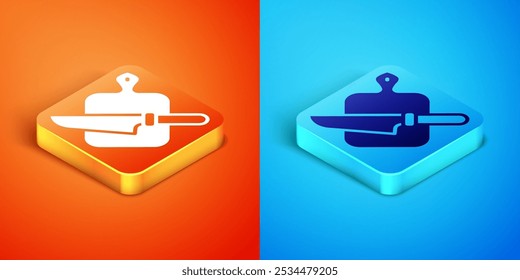 Ícone isométrico da faca e do tabuleiro de corte isolado no fundo laranja e azul. Símbolo de Tabuleiro de Corte. Símbolo de talheres.  Vetor