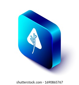 Icono de hoja isométrica aislado en fondo blanco. Signo de hoja. Símbolo de producto natural fresco. Botón cuadrado azul. Ilustración vectorial
