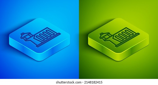 Línea isométrica Icono de torre de control de aeropuerto aislado en fondo azul y verde. Botón cuadrado. Vector
