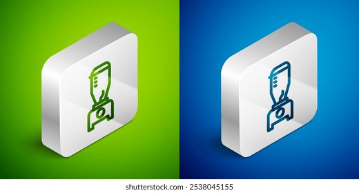 Icono de licuadora de línea isométrica aislado sobre fondo verde y azul. Cocina batidora eléctrica estacionaria con cuenco. Cocinar batidos, cóctel o jugo. Botón cuadrado plateado. Vector