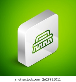 Isometrische lijnborstel voor reinigingspictogram geïsoleerd op een groene achtergrond. Het concept van de schoonmaakdienst. Knop Zilver vierkant. vectorillustratie
