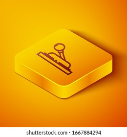 Línea isométrica Icono del panel eléctrico aislado en fondo anaranjado. Palanca del interruptor. Botón cuadrado amarillo. Ilustración vectorial