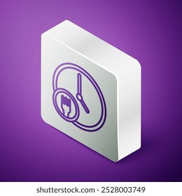 Línea isométrica alrededor del icono de entrega del reloj aislado en fondo púrpura. Botón cuadrado plateado. Ilustración vectorial
