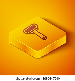 Línea isométrica Icono de afeitar aislado en fondo naranja. Botón cuadrado amarillo. Ilustración vectorial